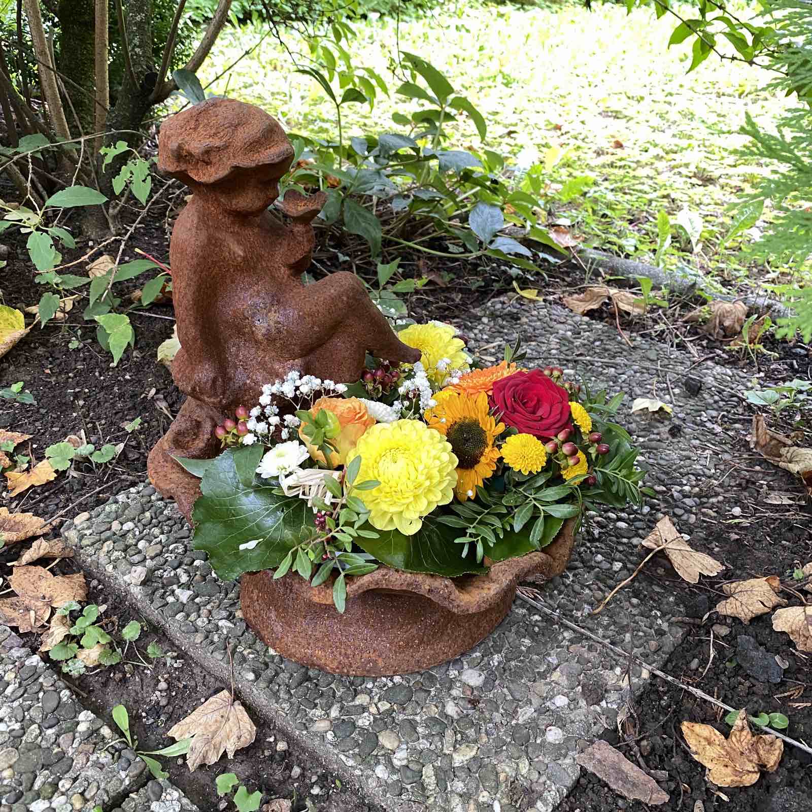 Skulptur Schale Vogeltränke Vogelbad Tränke Vogel Garten Eisen Garten Antik-Stil