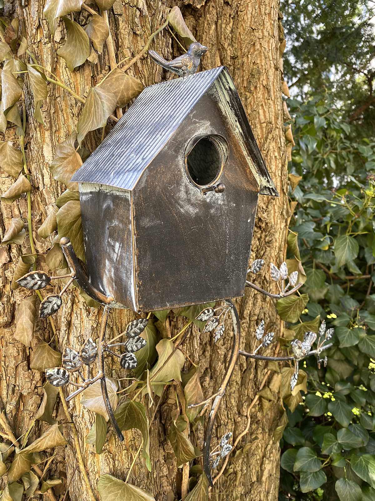 Vogelhaus Nistkasten Futterhaus Vogel Eisen Garten Antik-Stil 51cm schwarz